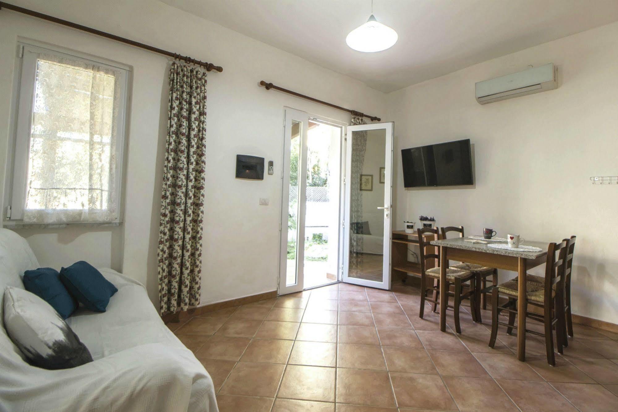Casa Vacanze Cau - Viale Europa Αλγκέρο Εξωτερικό φωτογραφία